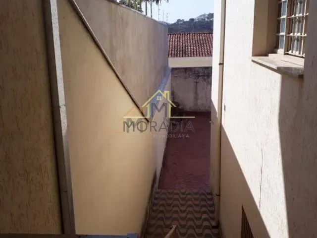 Casa com 450m² 3 quartos e 1 banheiro, à venda, no bairro Residencial Nova Floresta em Guaxupé