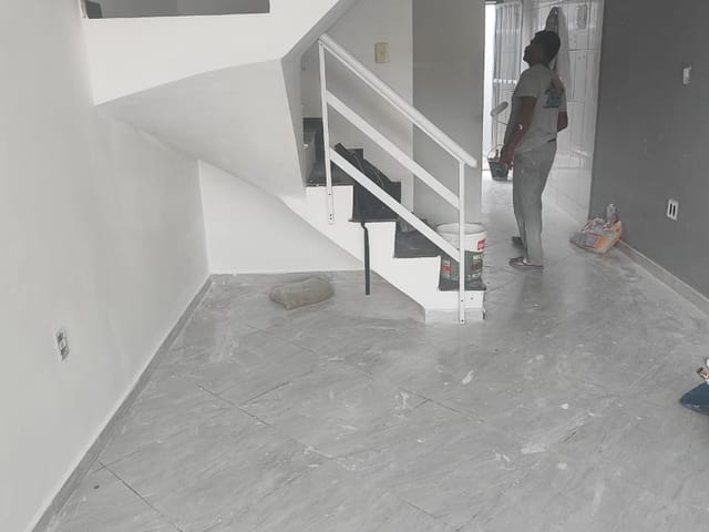 Apartamento 2 quartos e 1 banheiro, à venda, no bairro Cosmos em Rio de Janeiro