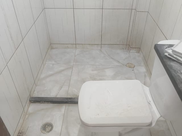Apartamento 2 quartos e 1 banheiro, à venda, no bairro Cosmos em Rio de Janeiro