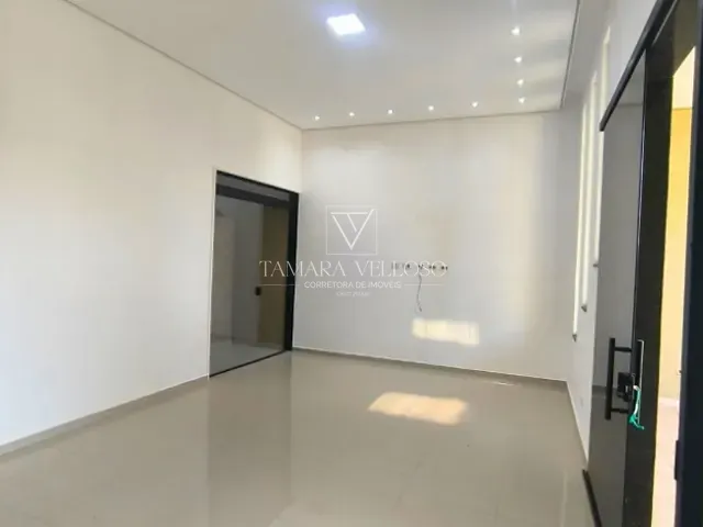 Casa com 300m² 3 quartos e 4 banheiros, à venda, no bairro Residencial Veneza I em Mogi das Cruzes