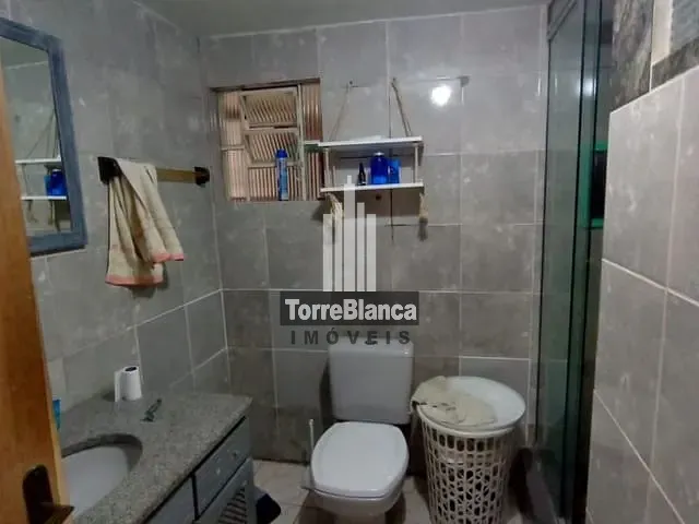 Casa com 217m² 4 quartos e 2 banheiros, à venda, no bairro Ronda em Ponta Grossa