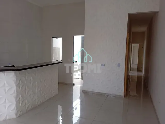 Casa com 150m² 3 quartos e 2 banheiros, à venda, no bairro Loteamento Industrial em Taubaté