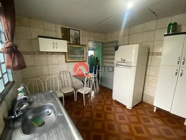 Casa com 300m² 3 quartos e 3 banheiros, à venda, no bairro Copacabana Residencial em Maringá