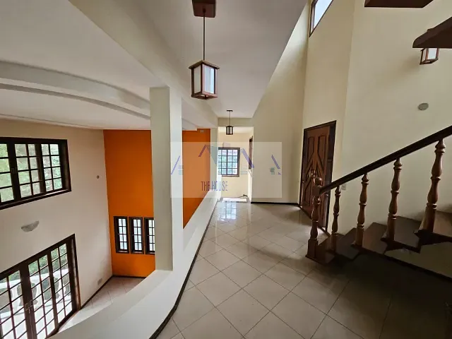 Casa com 600m² 4 quartos e 4 banheiros, à venda, no bairro Vila Progresso em Niterói
