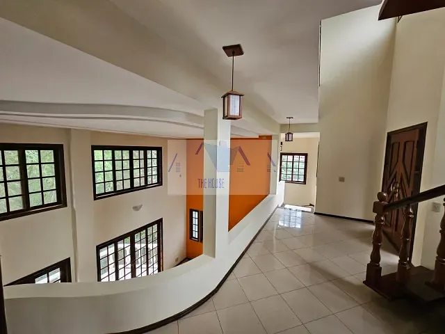 Casa com 600m² 4 quartos e 4 banheiros, à venda, no bairro Vila Progresso em Niterói