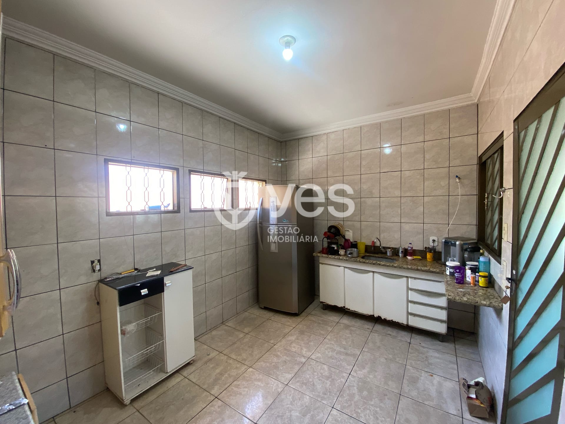Casa à venda com 3 quartos, 118m² - Foto 4
