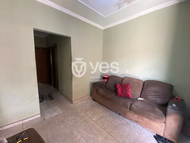 Casa com 180m² 3 quartos e 2 banheiros, à venda, no bairro Alvorada em Araxá