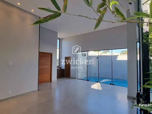 Casa com 370m² 3 quartos e 5 banheiros, à venda, no bairro Vila Santista em Bauru