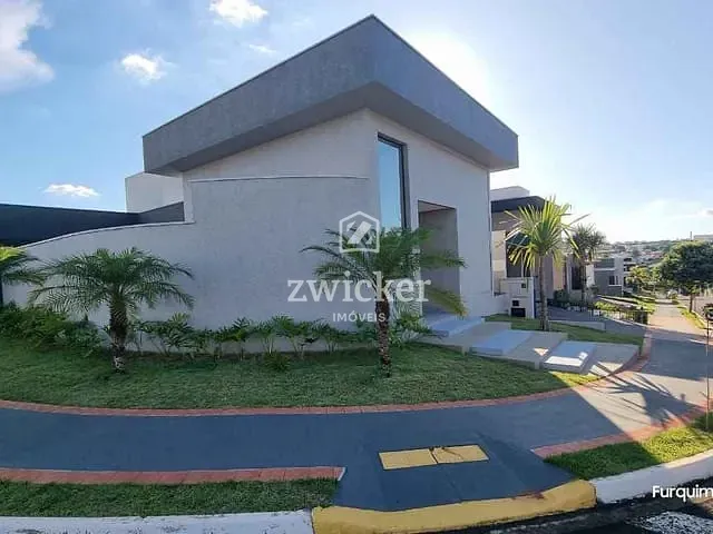 Casa com 370m² 3 quartos e 5 banheiros, à venda, no bairro Vila Santista em Bauru