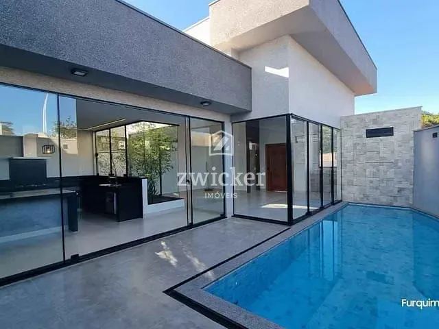 Casa com 370m² 3 quartos e 5 banheiros, à venda, no bairro Vila Santista em Bauru