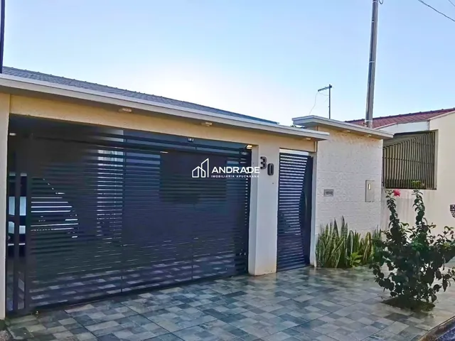 Casa 2 quartos e 1 banheiro, à venda, no bairro Jardim Flamingos em Apucarana