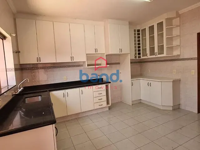 Casa com 333m² 3 quartos e 4 banheiros, à venda, no bairro Parque Residencial Rafael Alcala em Porto Feliz