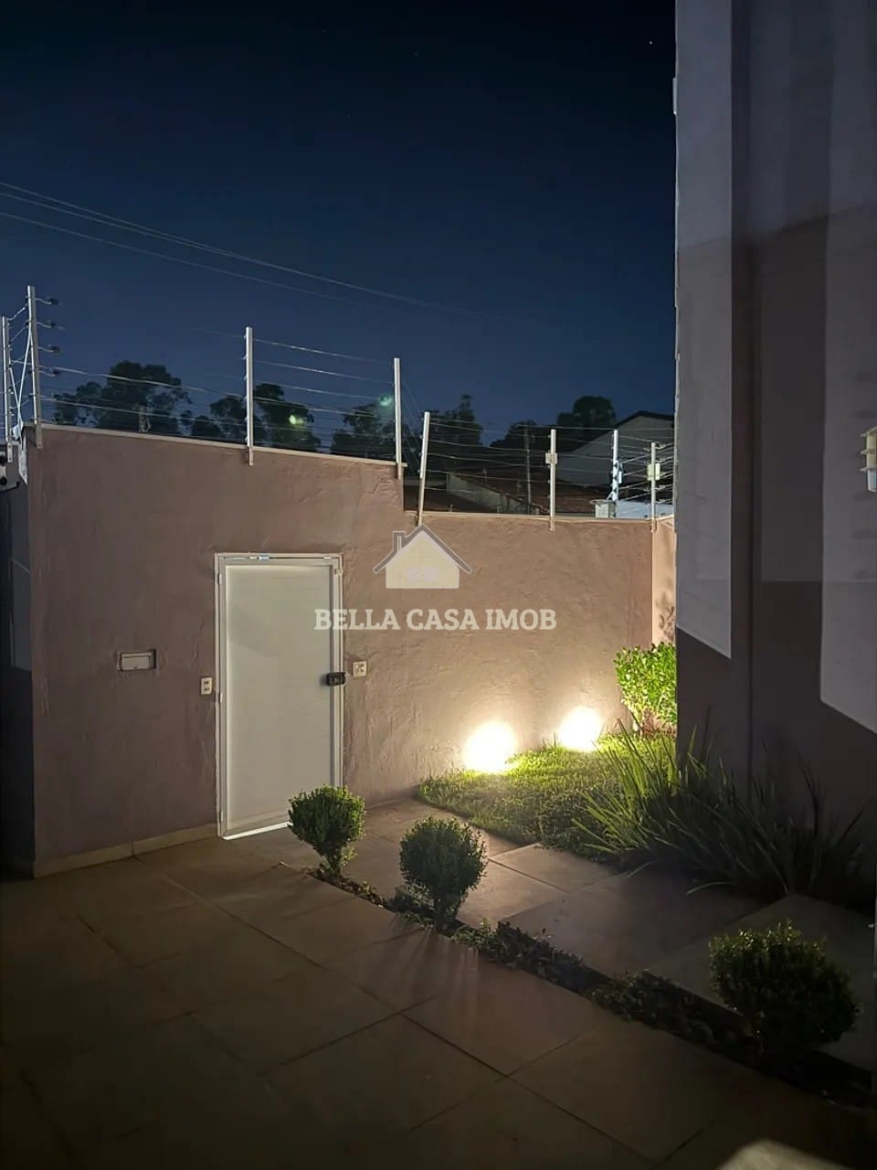Casa à venda com 2 quartos, 85m² - Foto 3