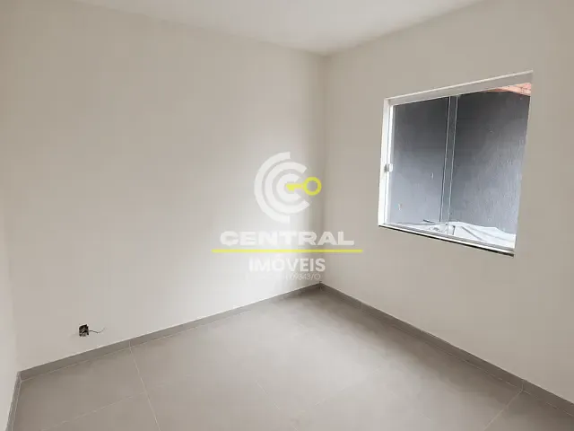 Casa 1 quarto e 1 banheiro, à venda, no bairro Centro (Manilha) em Itaboraí