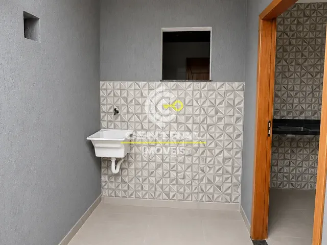 Casa 1 quarto e 1 banheiro, à venda, no bairro Centro (Manilha) em Itaboraí