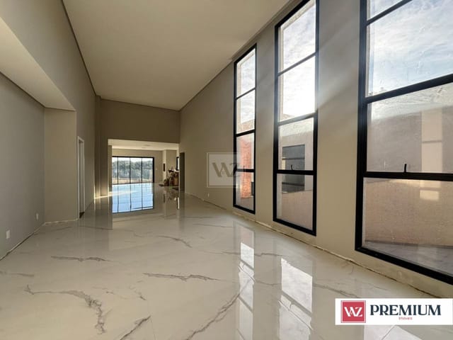 Casa com 450m² 4 quartos e 5 banheiros, à venda, no bairro Estrela em Ponta Grossa