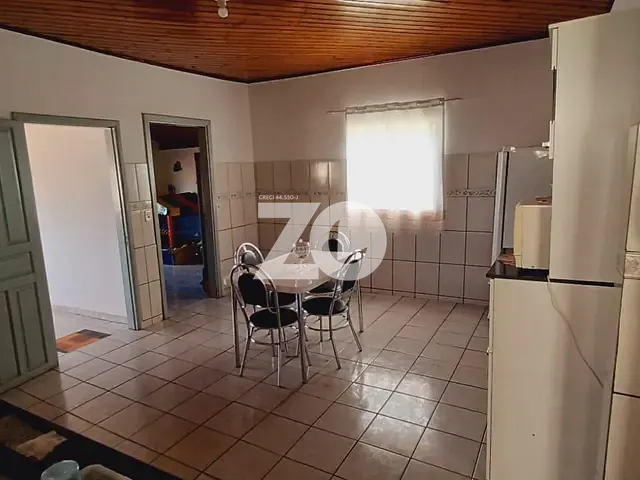 Casa com 300m² 3 quartos e 2 banheiros, à venda, no bairro Jardim Godoy em Bauru