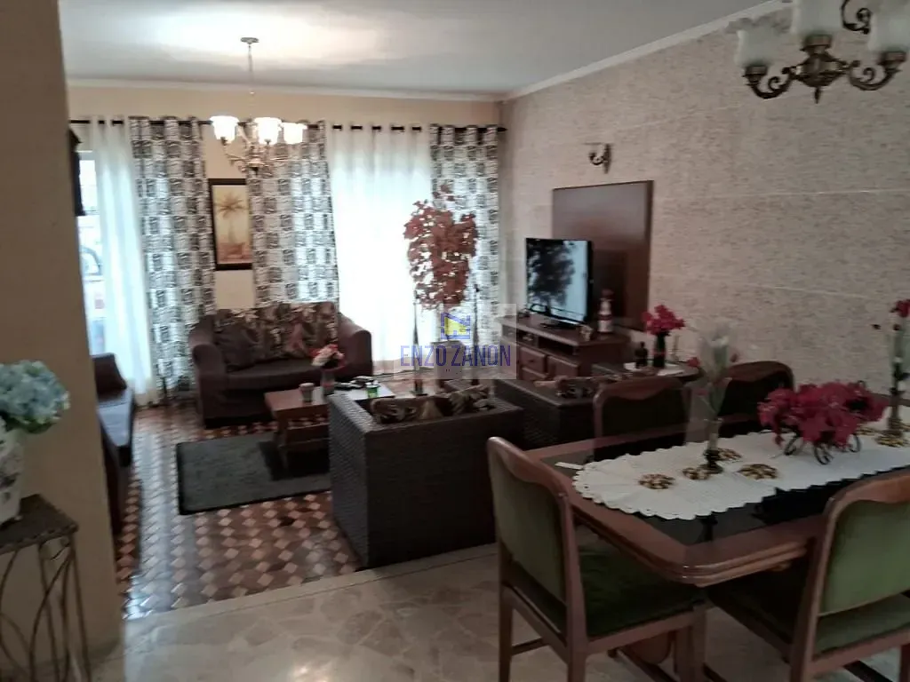 Casa, 3 quartos, 206 m² - Foto 10