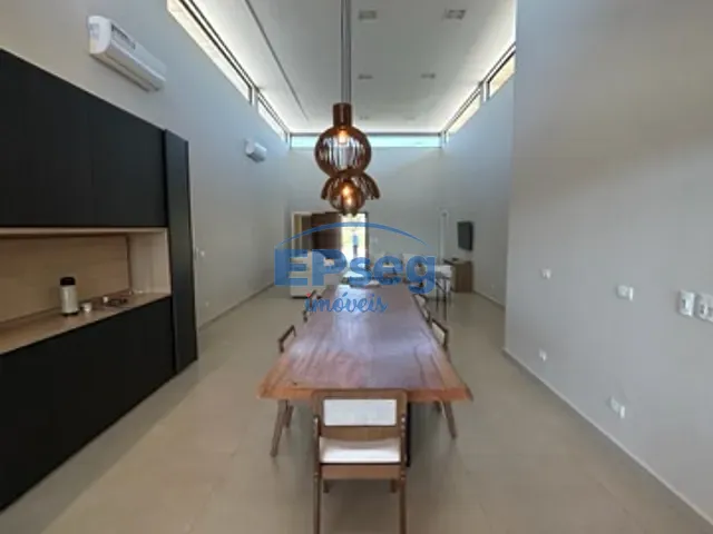 Casa com 825m² 4 quartos e 5 banheiros, à venda, no bairro Paranagi em Sertaneja