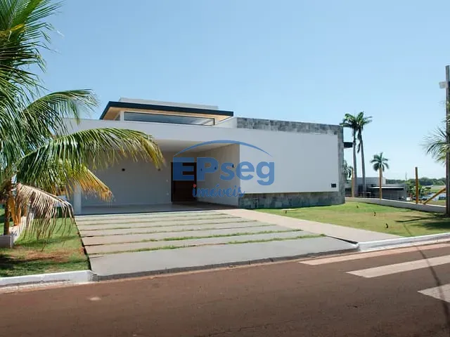 Casa com 825m² 4 quartos e 5 banheiros, à venda, no bairro Paranagi em Sertaneja