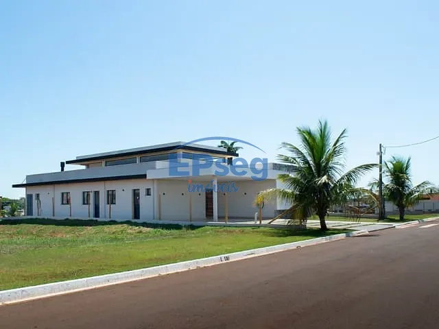 Casa com 825m² 4 quartos e 5 banheiros, à venda, no bairro Paranagi em Sertaneja