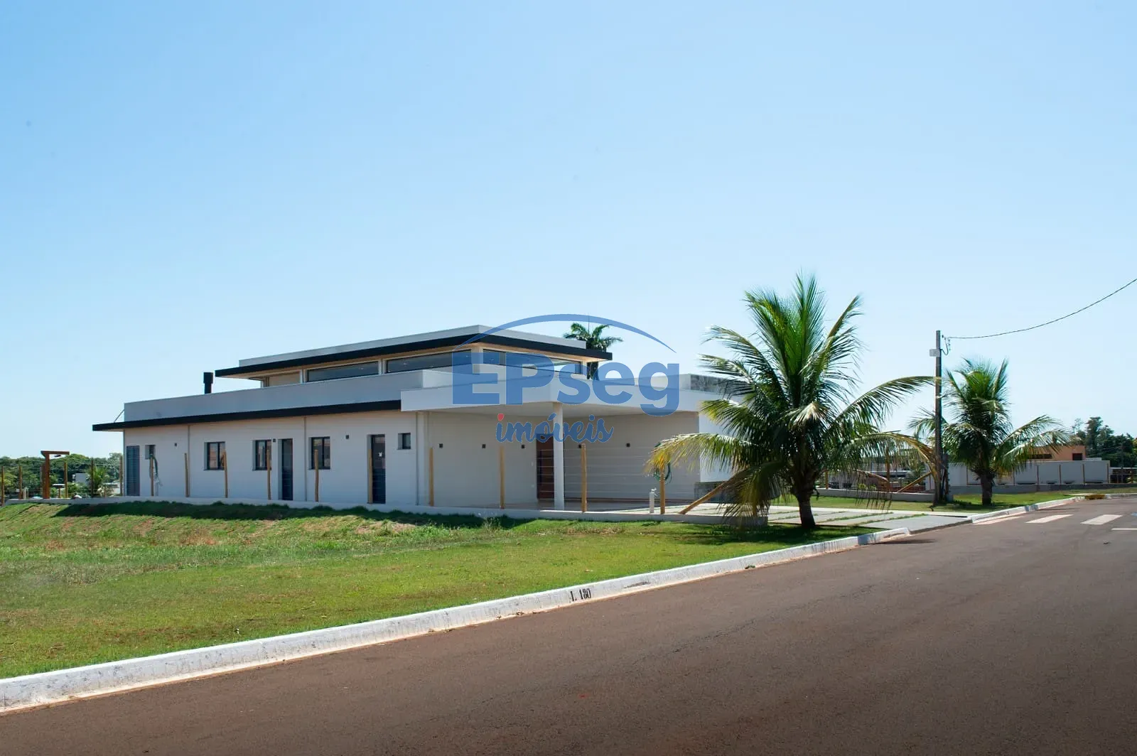 Casa, 4 quartos, 377 m² - Foto 2