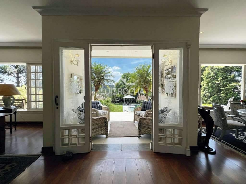 Casa à venda com 4 quartos, 752m² - Foto 40