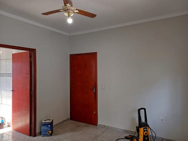 Casa 2 quartos e 1 banheiro, à venda, no bairro Jardim Nunes em São José do Rio Preto