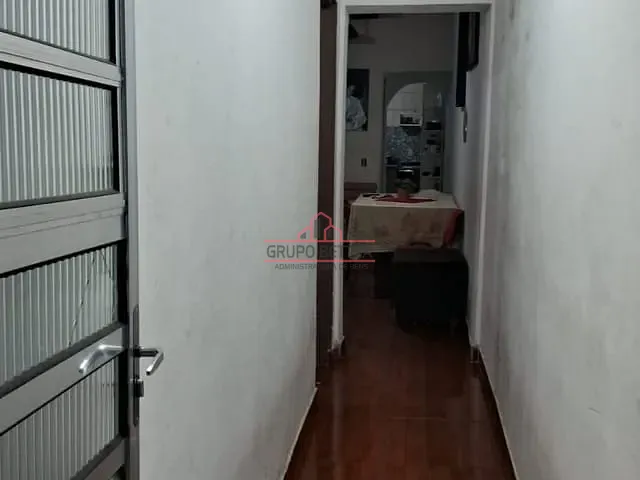 Casa 2 quartos e 2 banheiros, à venda, no bairro Jardim Tupanci em Barueri