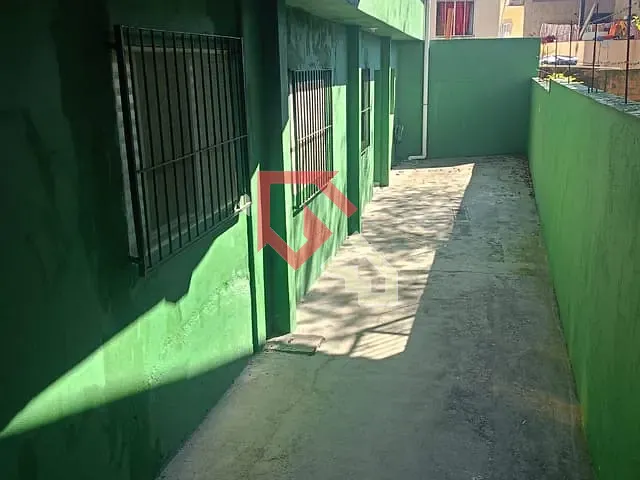 Casa 1 quarto e 1 banheiro, para alugar, no bairro Jardim Miranda D'Aviz em Mauá