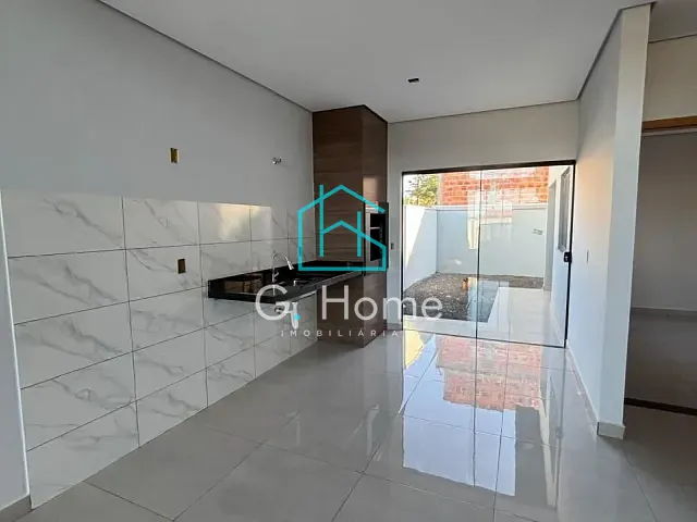 Casa com 127m² 2 quartos e 2 banheiros, à venda, no bairro Jardim Verona em Londrina