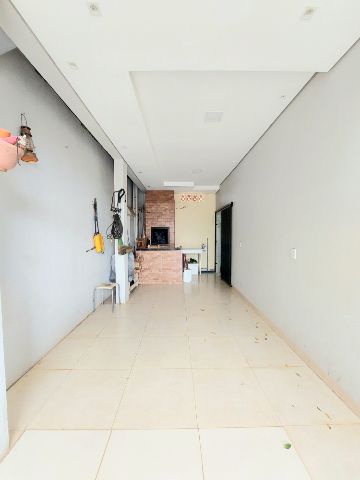 Casa 2 quartos e 1 banheiro, à venda, no bairro Jardim Ágata em Nova Mutum