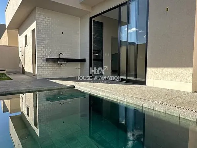 Casa com 418m² 4 quartos e 6 banheiros, à venda, no bairro Portal do Sol Green em Goiânia