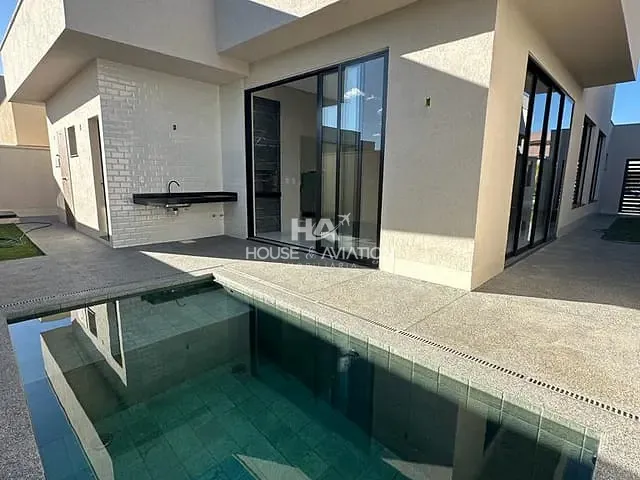Casa com 418m² 4 quartos e 6 banheiros, à venda, no bairro Portal do Sol Green em Goiânia