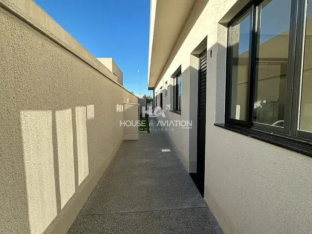 Casa com 418m² 4 quartos e 6 banheiros, à venda, no bairro Portal do Sol Green em Goiânia