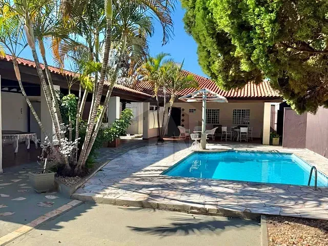 Casa com 495m² 2 quartos e 5 banheiros, à venda, no bairro City Ribeirão em Ribeirão Preto