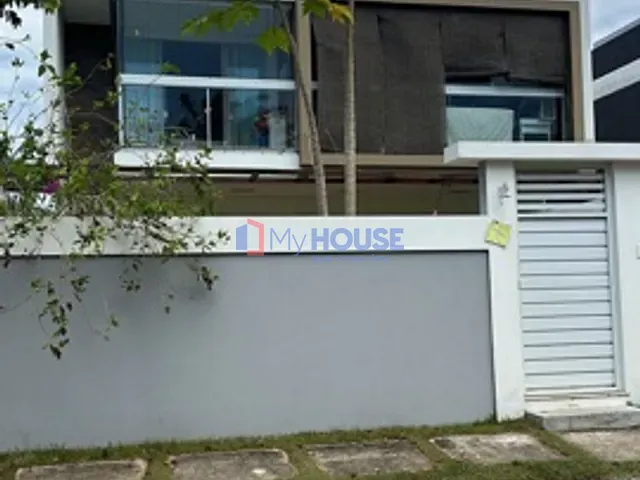 Casa 4 quartos e 4 banheiros, à venda, no bairro Nossa Senhora da Vitória em Ilhéus