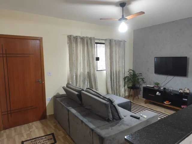 Casa com 150m² 3 quartos e 1 banheiro, à venda, no bairro INDUSVILLE em Londrina