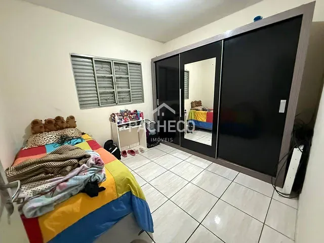 Casa 3 quartos e 1 banheiro, à venda, no bairro Planalto do Sol em Santa Bárbara D'Oeste