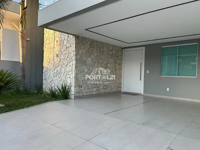 Casa 4 quartos e 6 banheiros, para alugar, no bairro Fernando Idalino em Petrolina