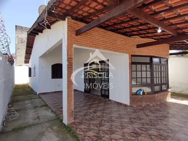 Casa com 400m² 3 quartos e 1 banheiro, à venda, no bairro Boraceia em Bertioga