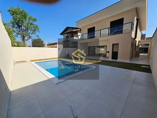 Casa com 375m² 3 quartos e 4 banheiros, à venda, no bairro Bosque em Vinhedo