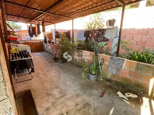 Casa com 380m² 3 quartos e 1 banheiro, à venda, no bairro Bemposta  em Três Rios