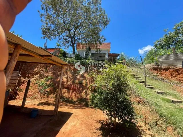 Casa com 380m² 3 quartos e 1 banheiro, à venda, no bairro Bemposta  em Três Rios
