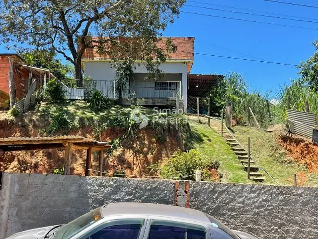 Casa com 380m² 3 quartos e 1 banheiro, à venda, no bairro Bemposta  em Três Rios