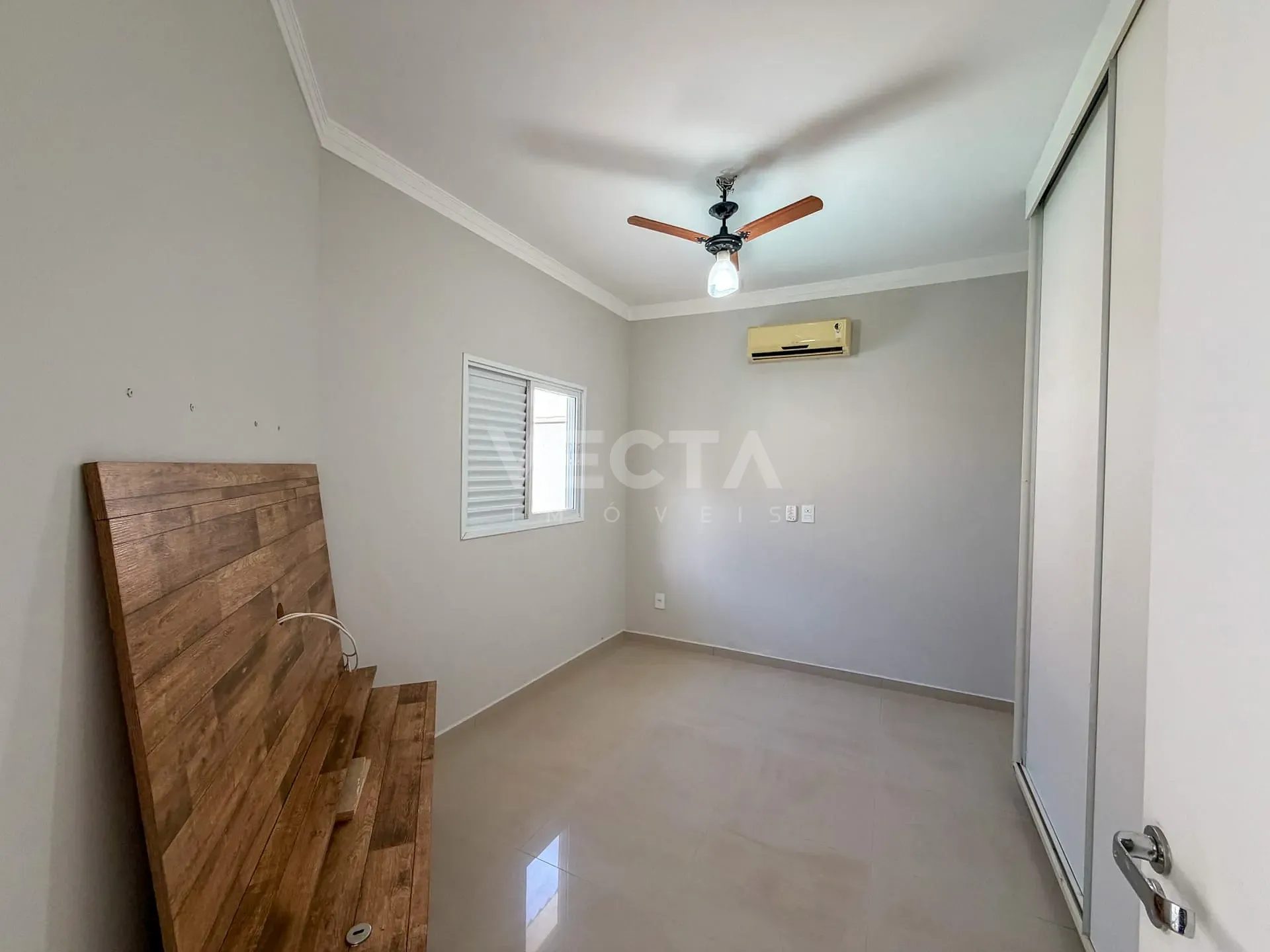 Casa, 3 quartos, 285 m² - Foto 23