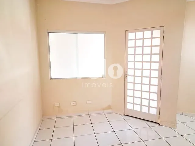 Casa 2 quartos e 2 banheiros, à venda, no bairro São Gonçalo em Taubaté