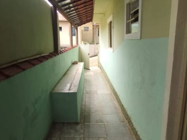 Casa com 100m², à venda, no bairro Lava Pés  em Cambuí