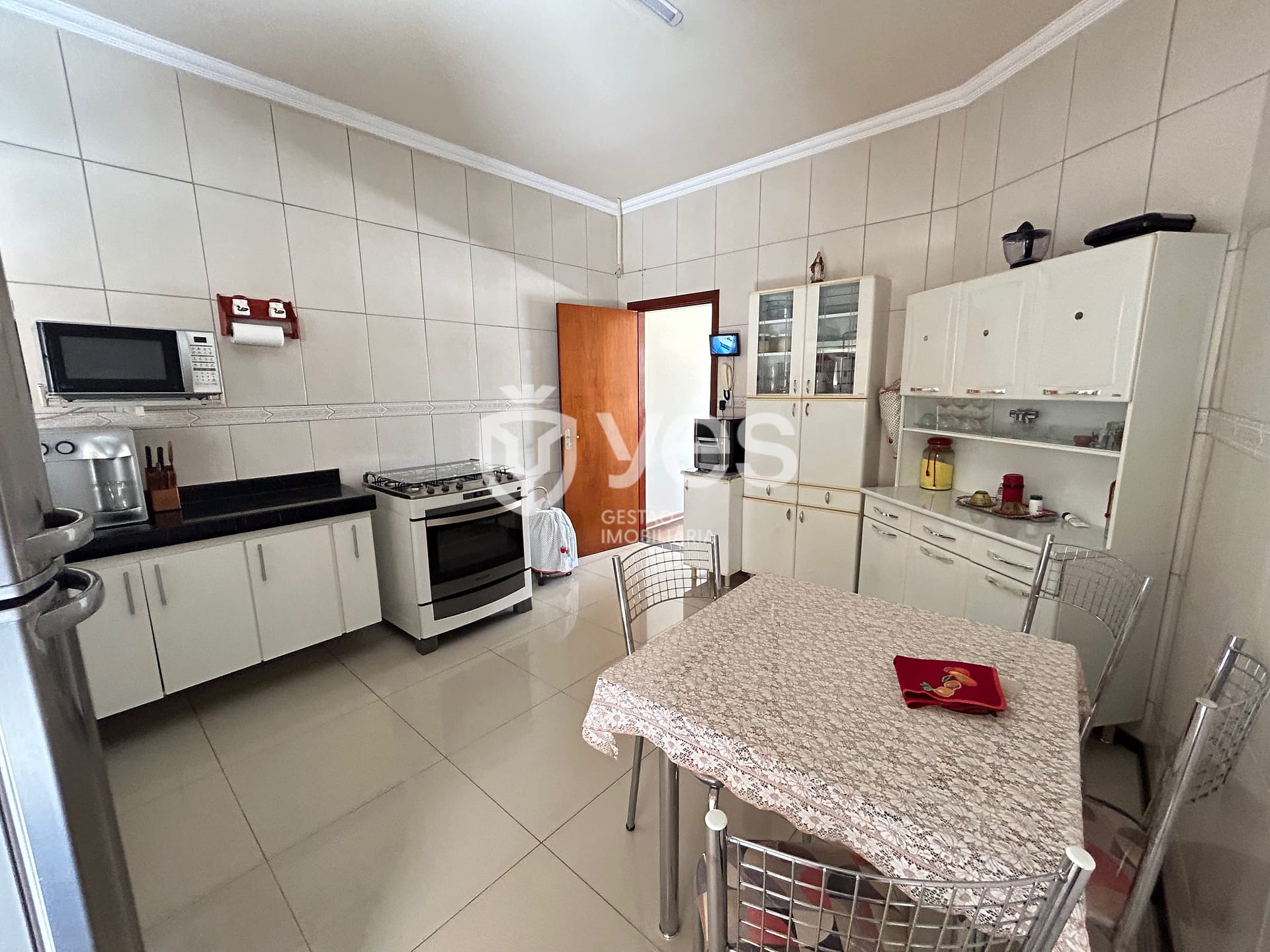 Casa, 3 quartos, 220 m² - Foto 13