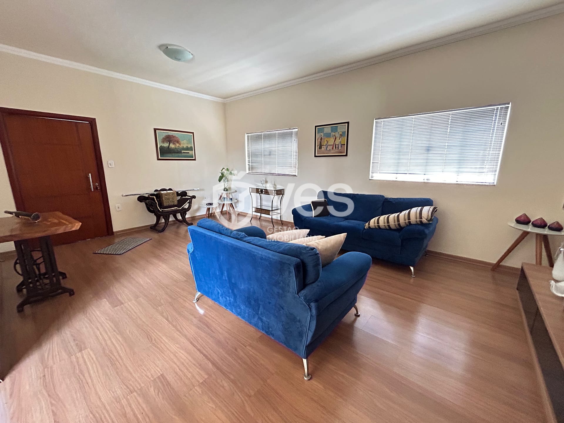 Casa, 3 quartos, 220 m² - Foto 3